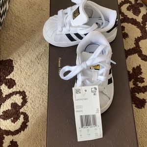 Brand new superstar baby shoes